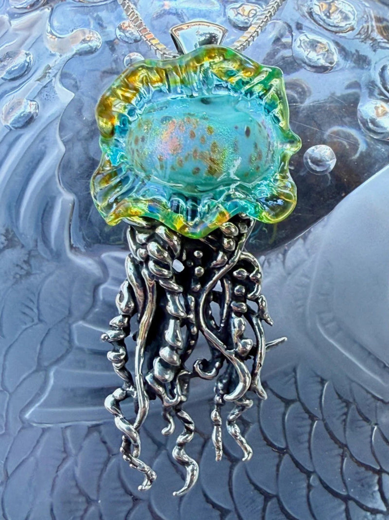 Glass Meets Metal