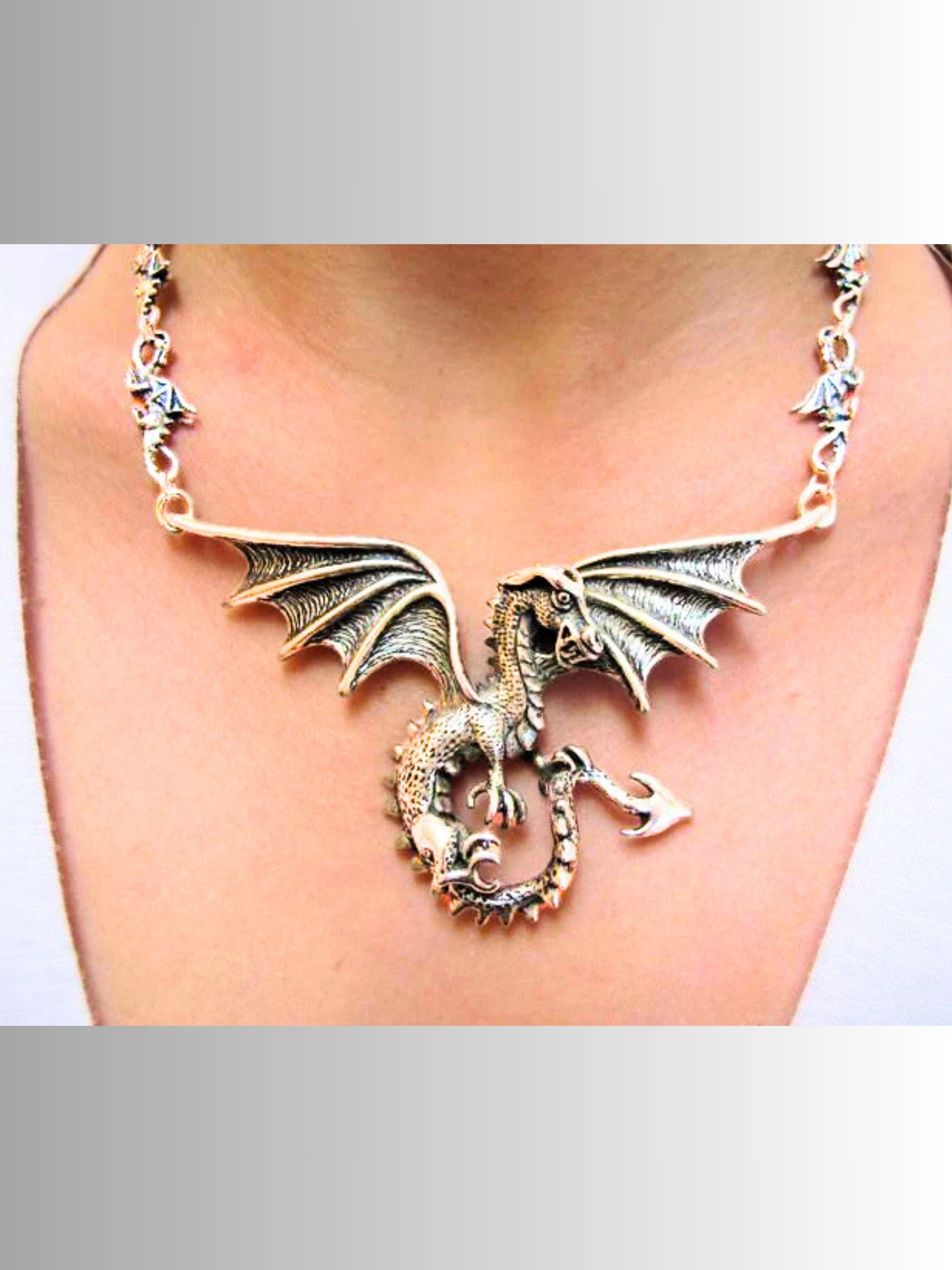 Spread Winged Dragon Neckpiece with 14 Link Dragon Chain - Silver