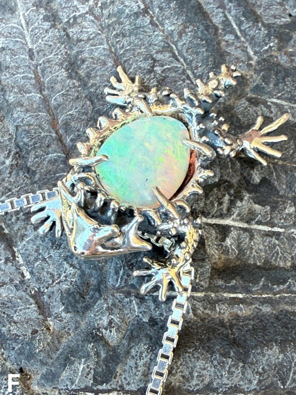Horned Lizard with Ethiopian Opal - Silver