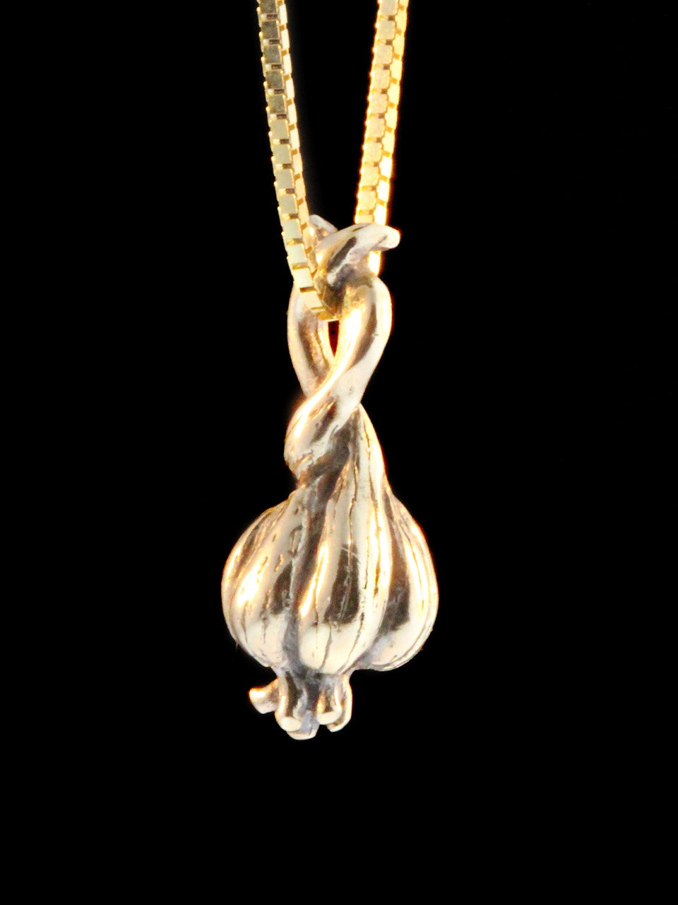 Small Garlic Clove Charm - 14k Gold