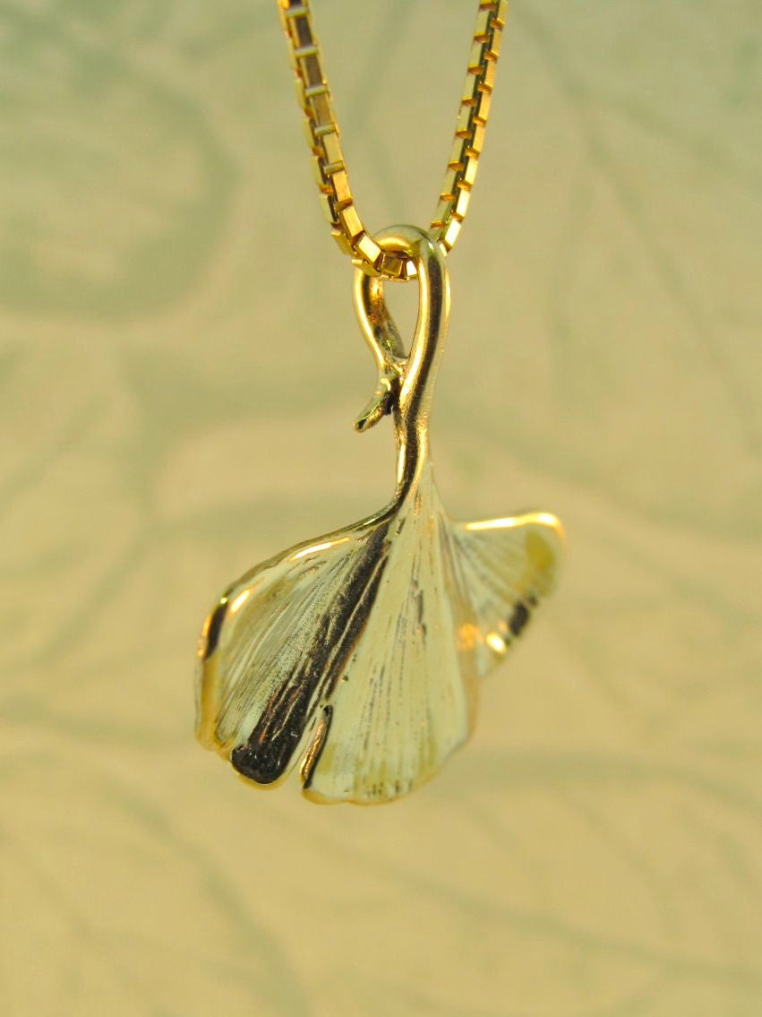 14k Ginkgo Leaf Charm