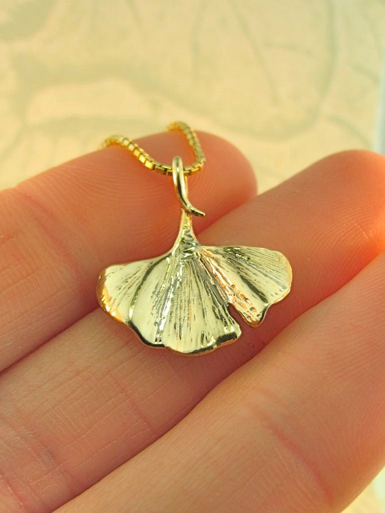 14k Ginkgo Leaf Charm