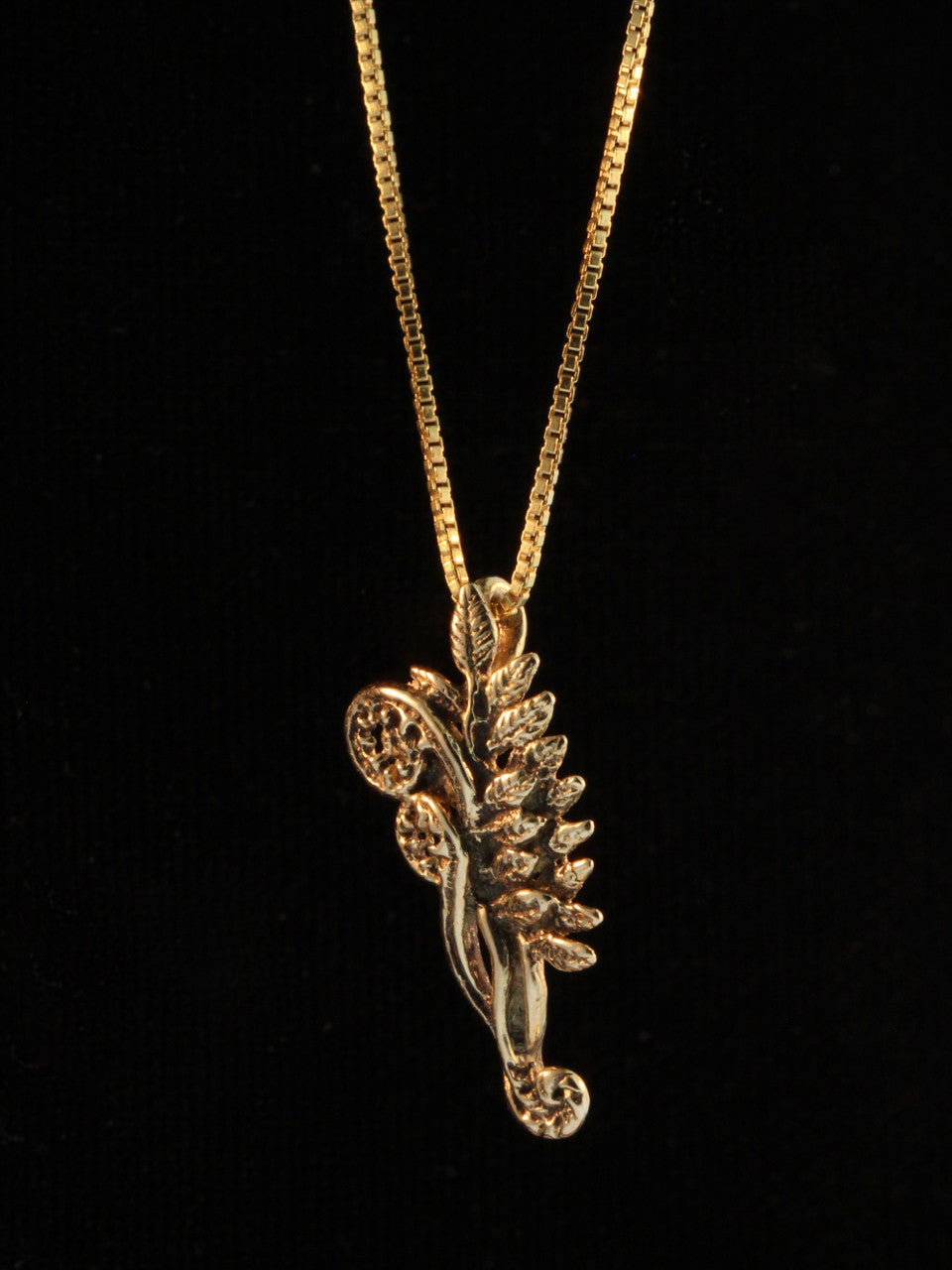 Fiddlehead Fern Charm - 14k Gold