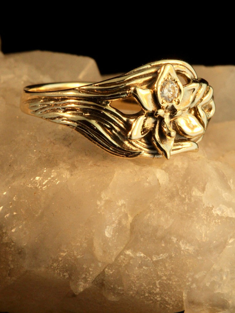 Orchid Ring with .5 Diamond - 14k Gold