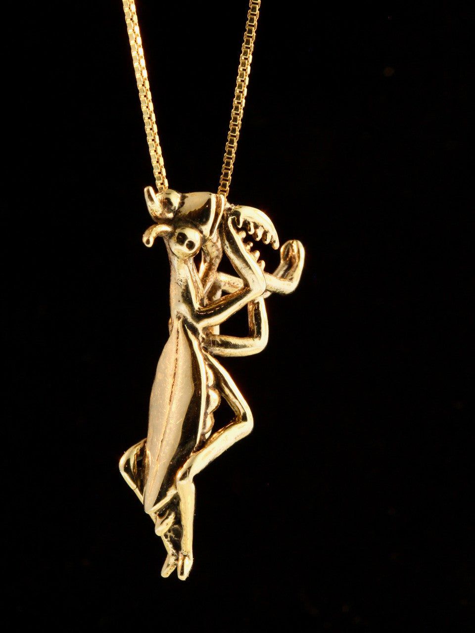 Praying Mantis Charm - 14k Gold