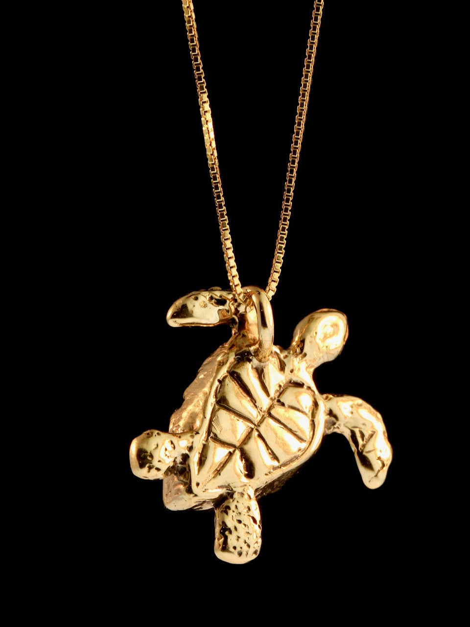 Treasure Back Sea Turtle Pendant - 14K gold
