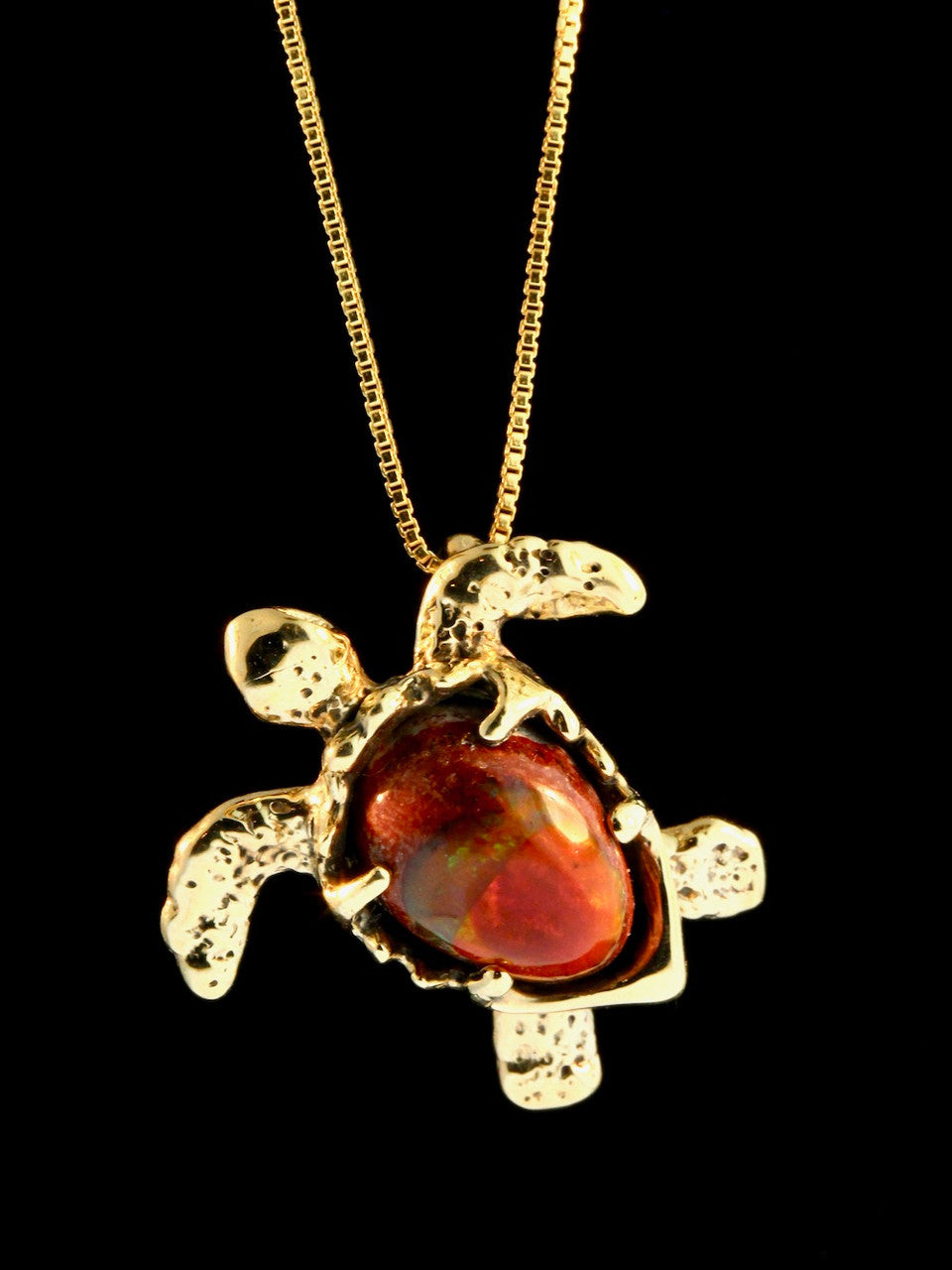 Treasure Back Sea Turtle Pendant - 14K gold