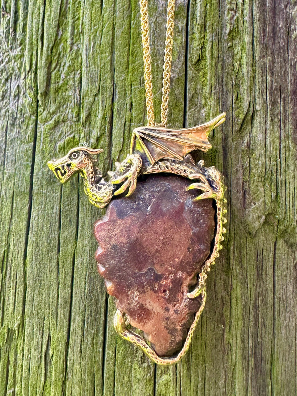 Mangrove Dragon in 18K Gold