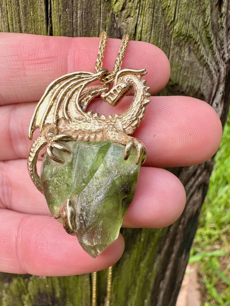 Princess Peridot Dragon - 18K gold