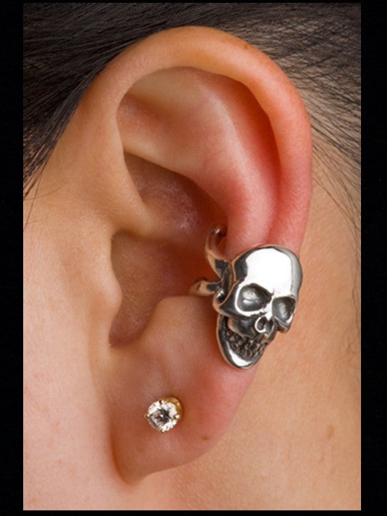 Skull Ear Cuff in Silver