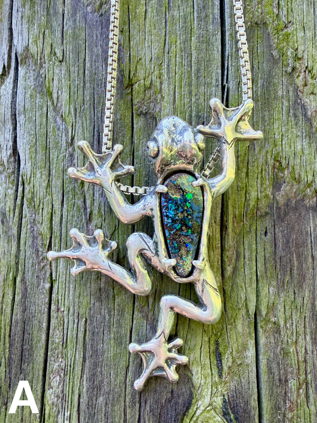 Treasure Back Tree Frog Pendant - Sterling Silver