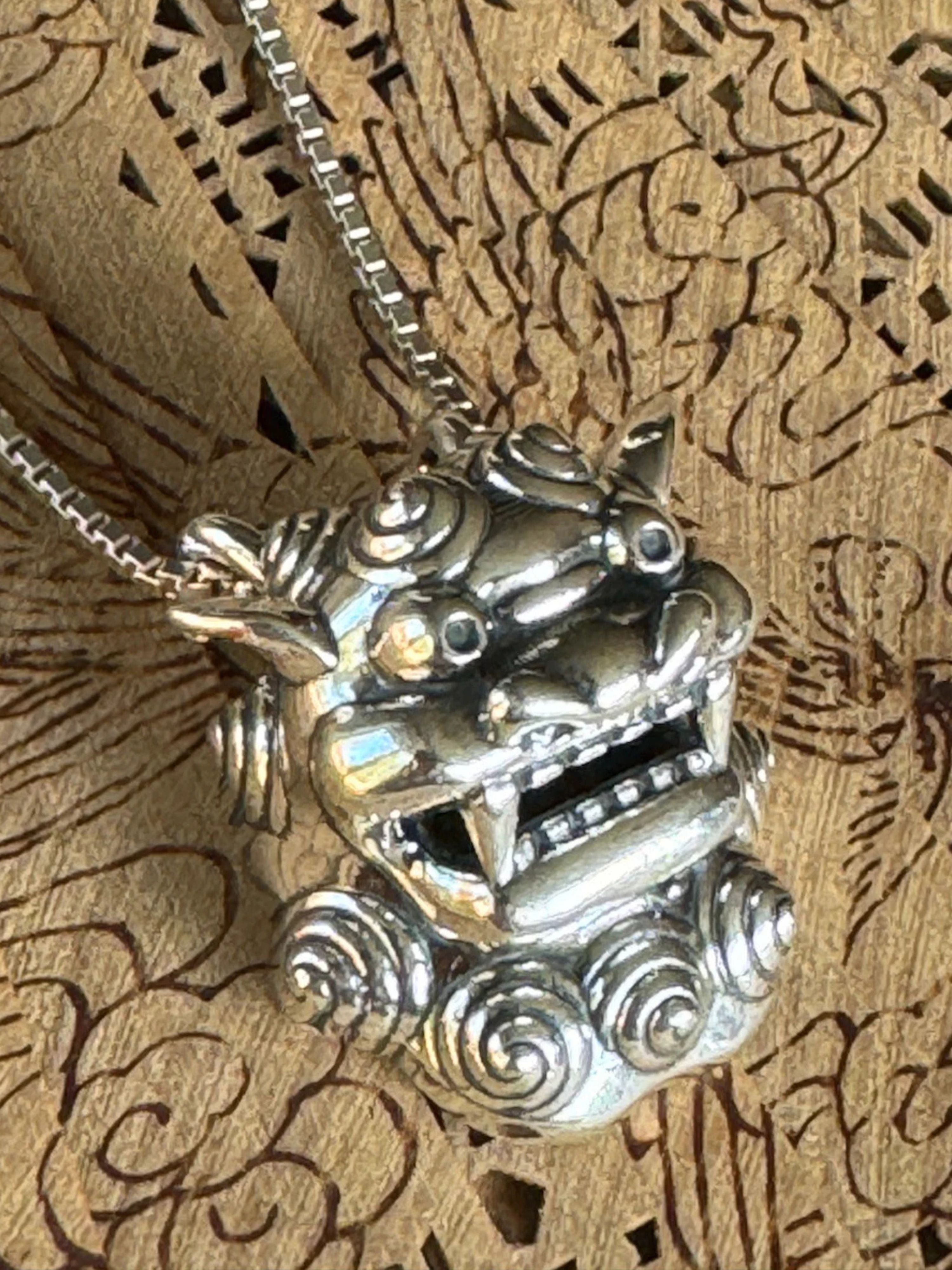 Shisa Foo Dog Lion Head Pendant - Sterling Silver