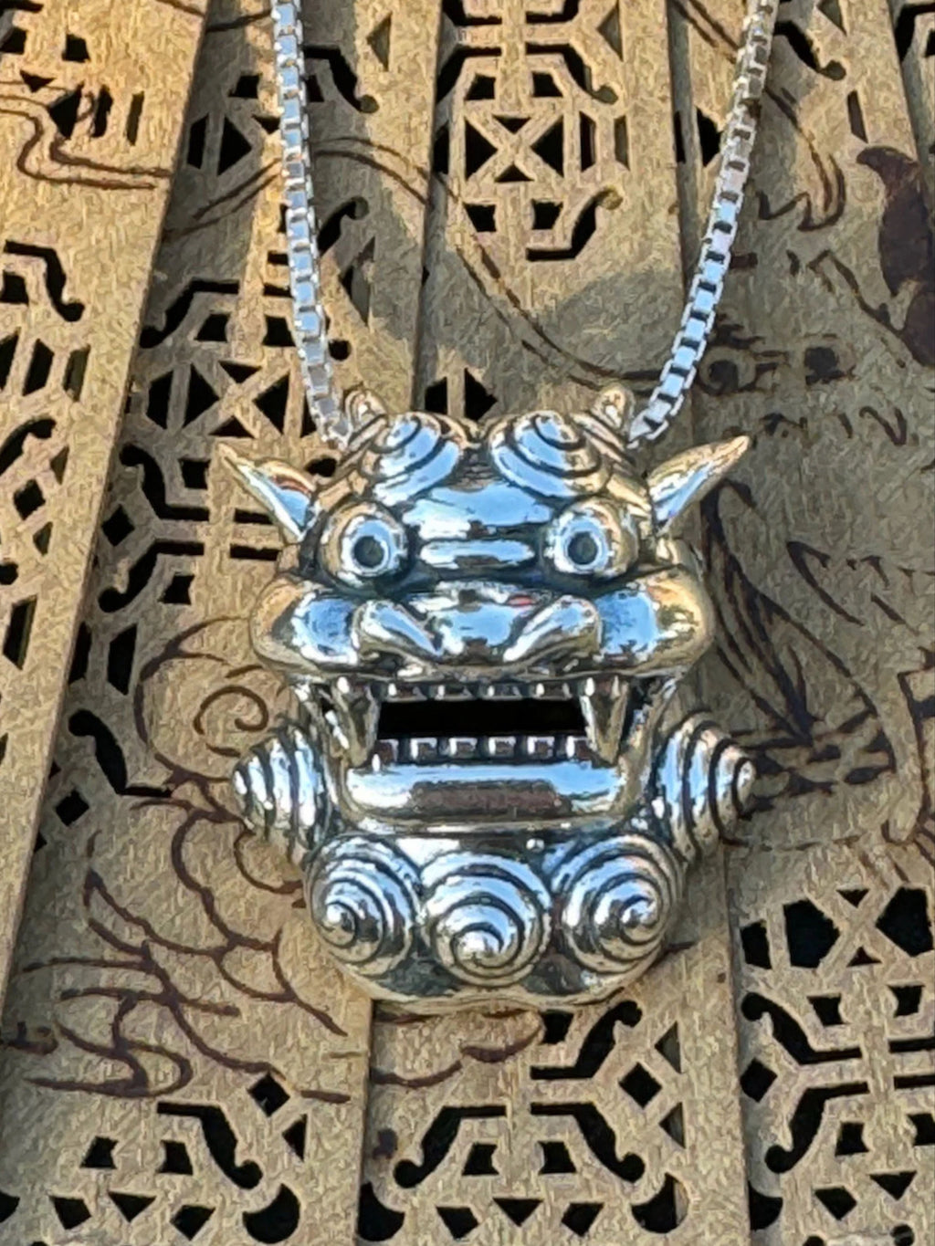 Shisa Foo Dog Lion Head Pendant - Sterling Silver