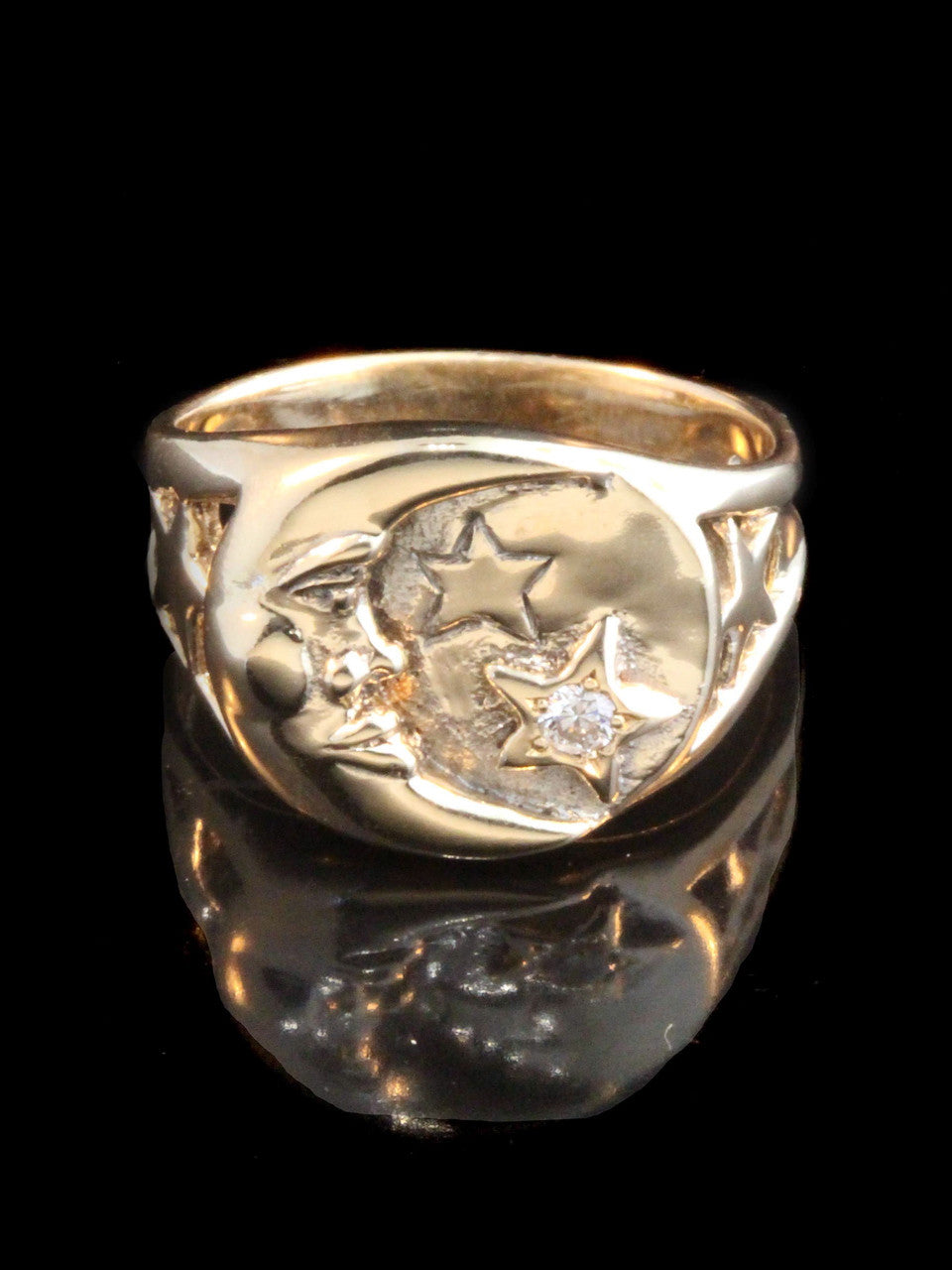 Moon and Star Ring with 5 Pt. Diamond - 14k Gold