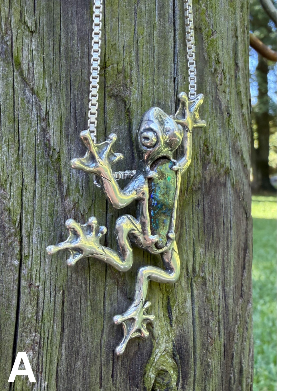 Treasure Back Tree Frog Pendant - Sterling Silver