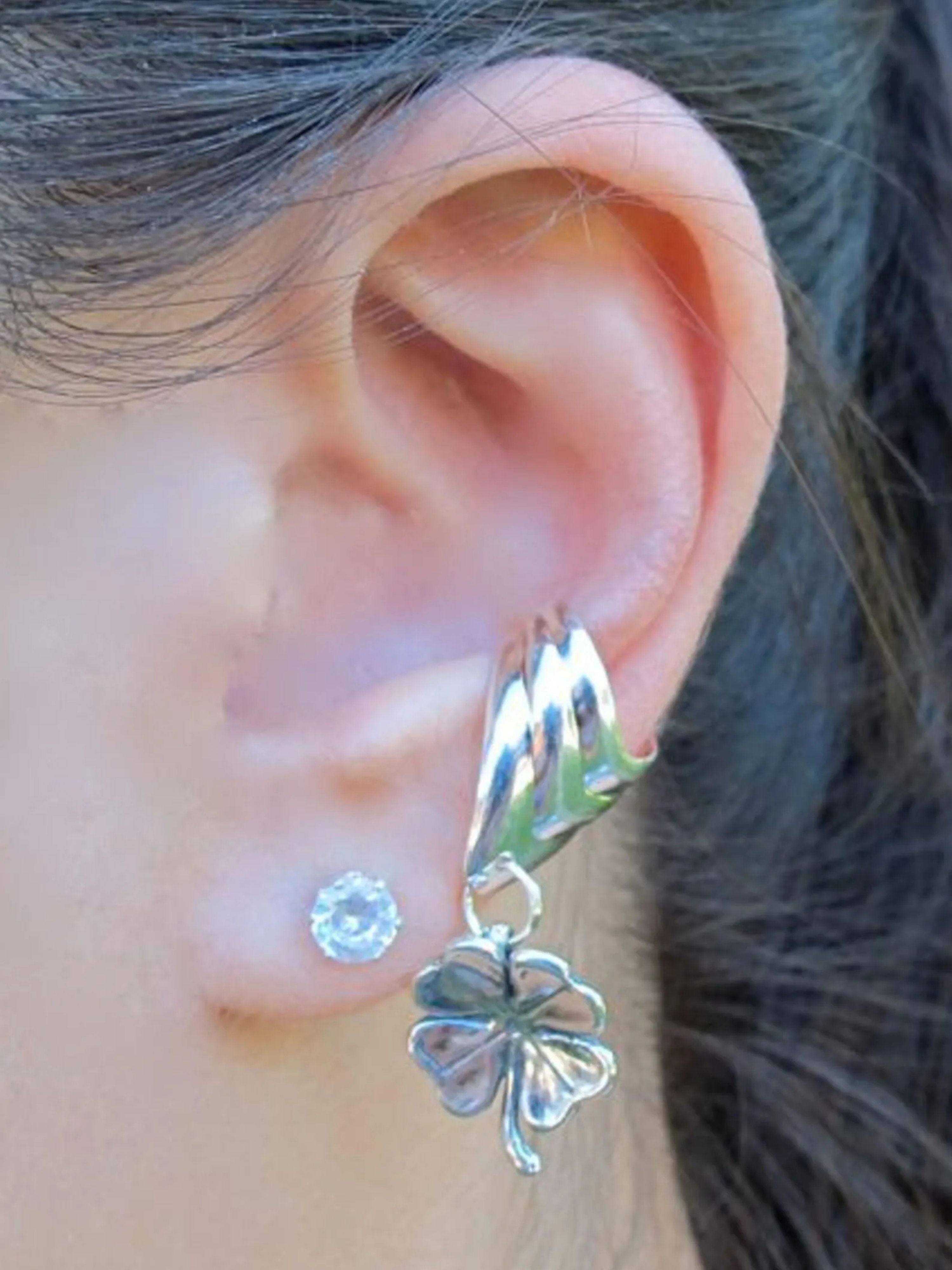 Four Leaf Clover Ear Cuff Chevron - Silver
