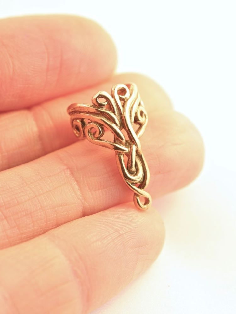 Arabesque Ear Cuff in 14K Gold