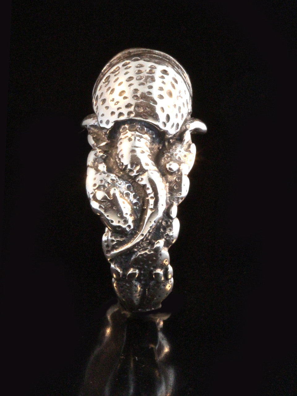 Armadillo Ring - Silver