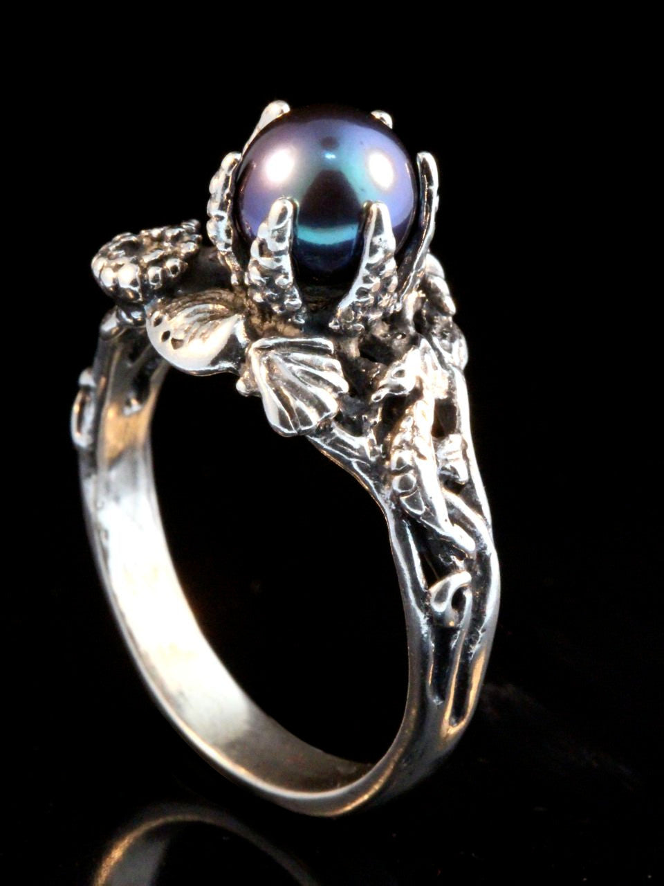 Atlantis Treasure Ring with Black Pearl