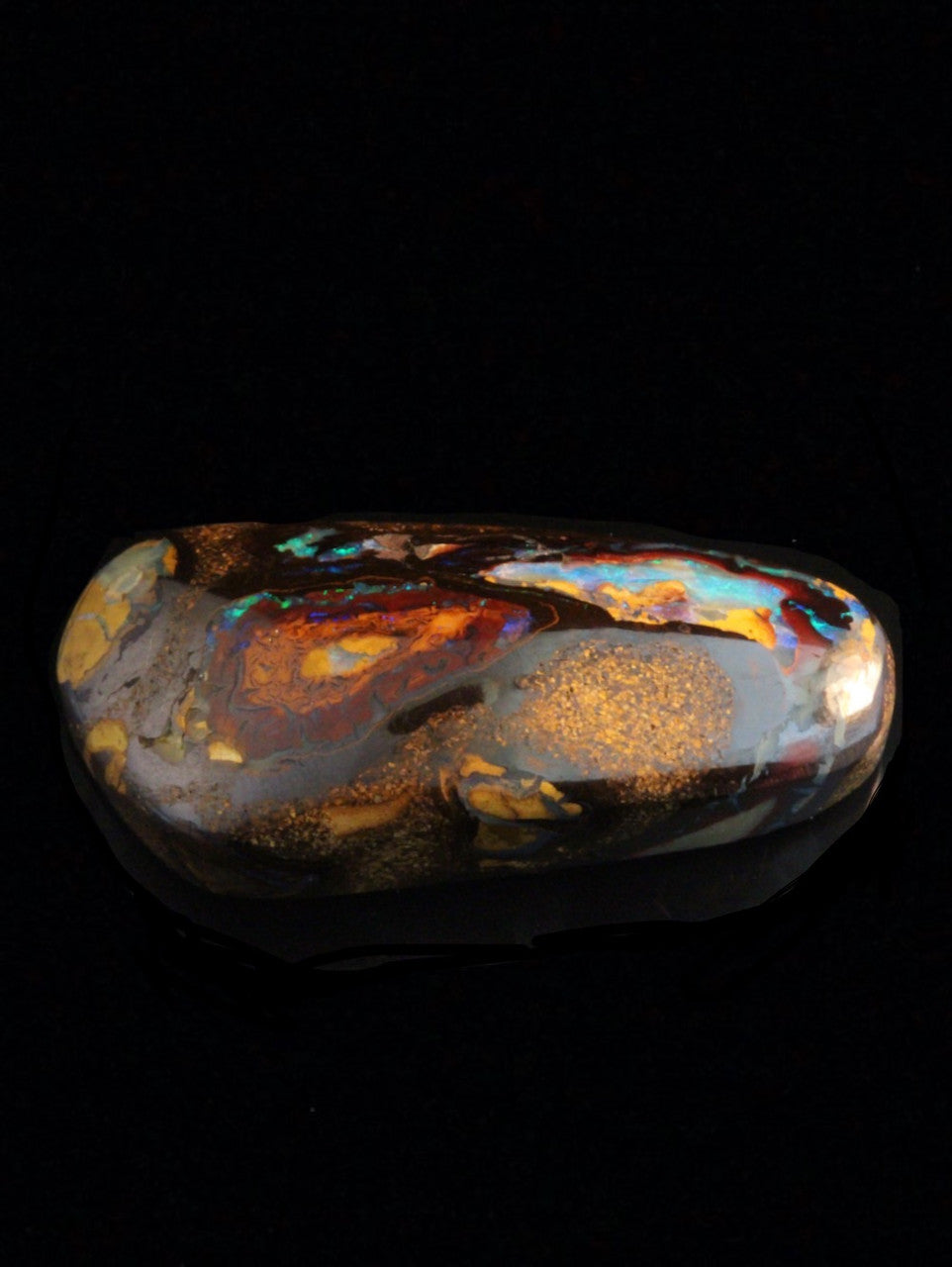 Outback - Australian Koroit Boulder Opal - 85 ct