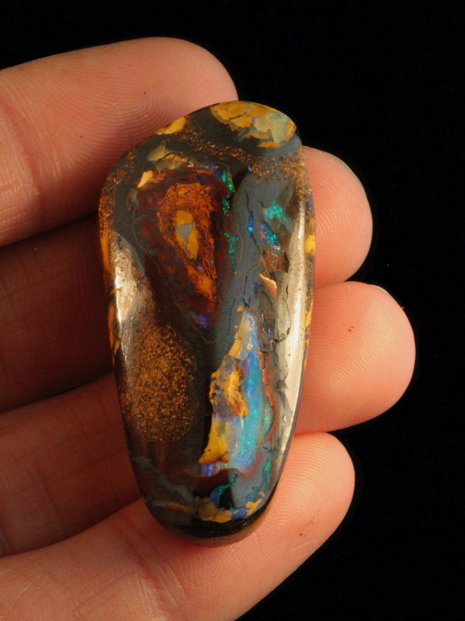 Outback - Australian Koroit Boulder Opal - 85 ct
