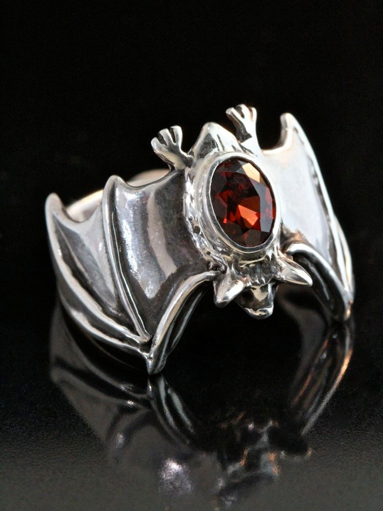 Silver Classic Bat Ring with Gemstone Back with Mozambique Garnet