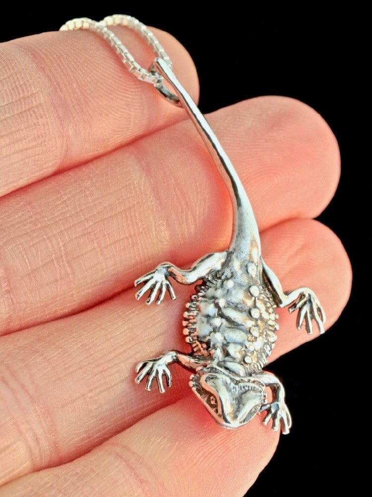 Bearded Dragon Lizard Charm in Silver