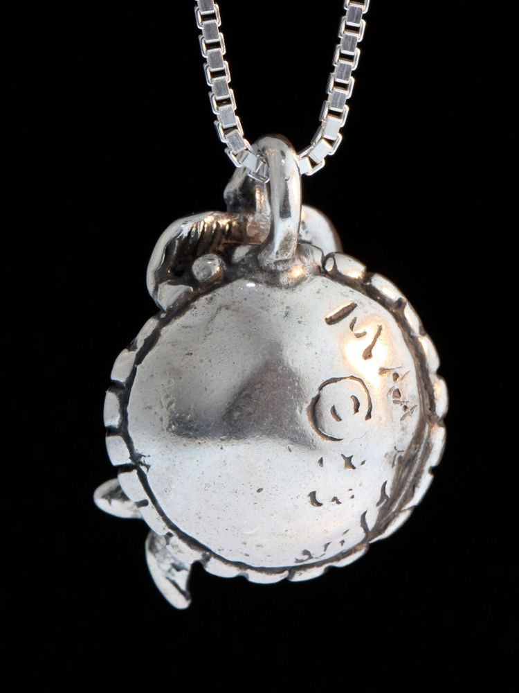 Mother Goose - Blackbird in a Pie Charm - Silver