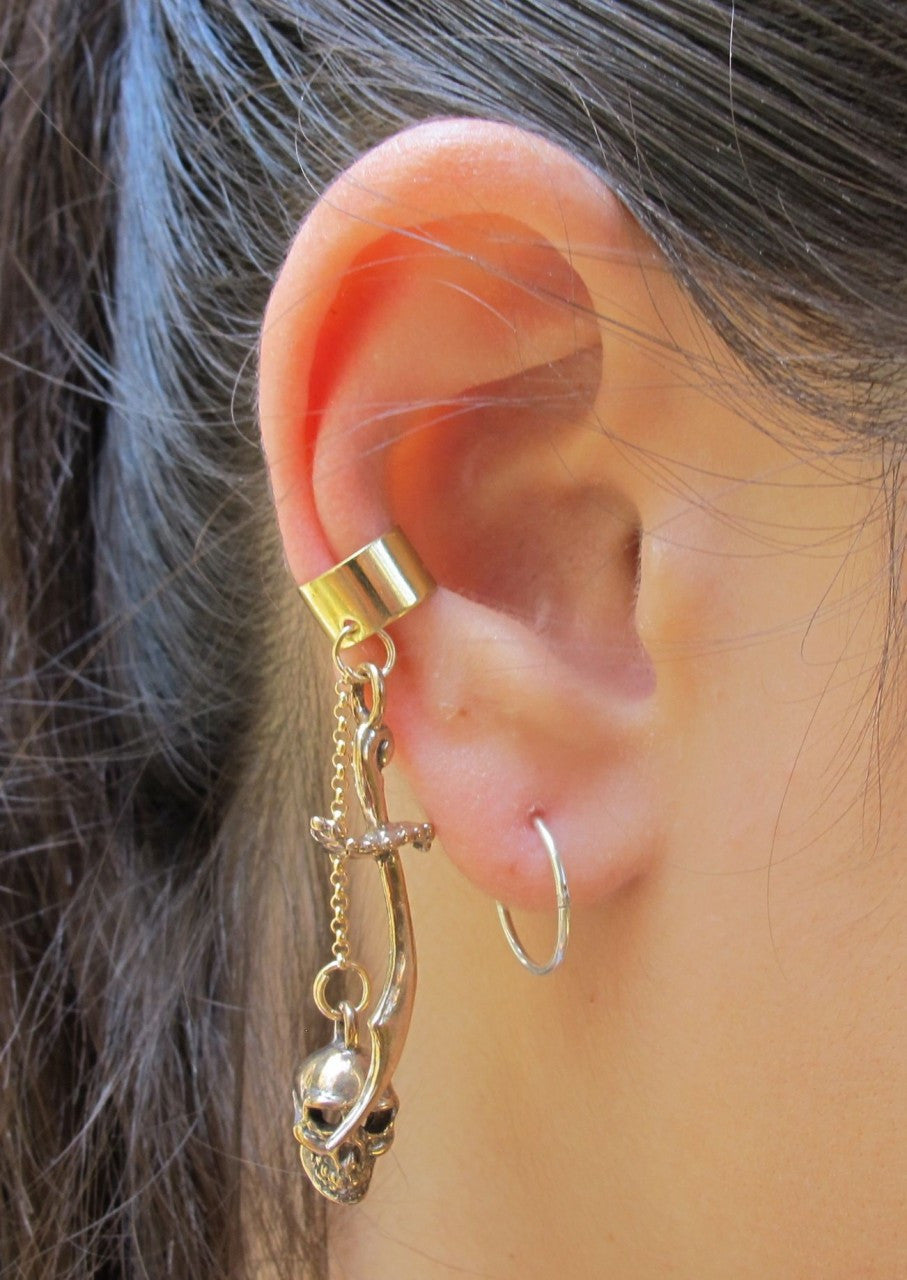 Skull and Scimitar Sword Ear Cuff - Bronze