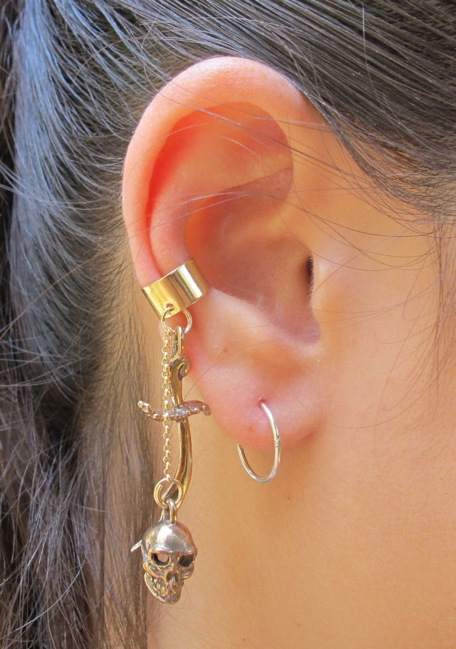 Skull and Scimitar Sword Ear Cuff - Bronze