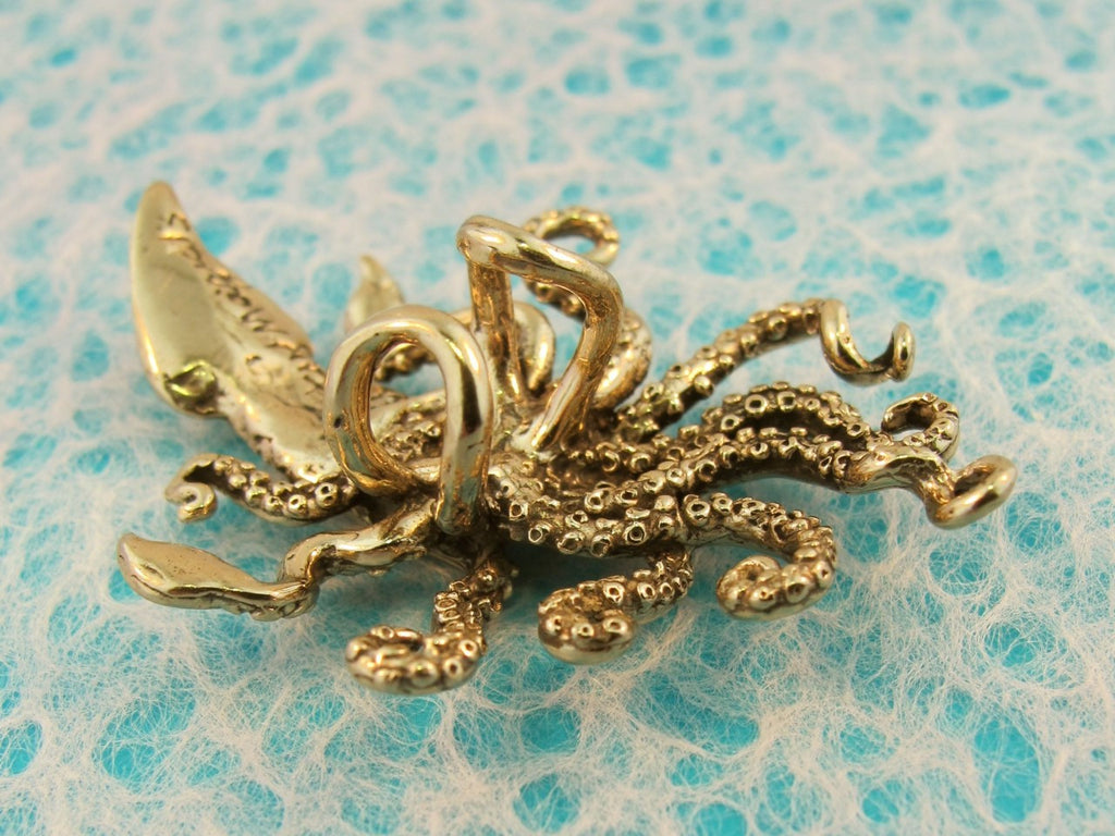 Kraken Squid Ear Cuff - Bronze