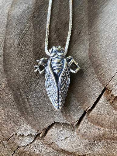 Cicada Pendant - Silver