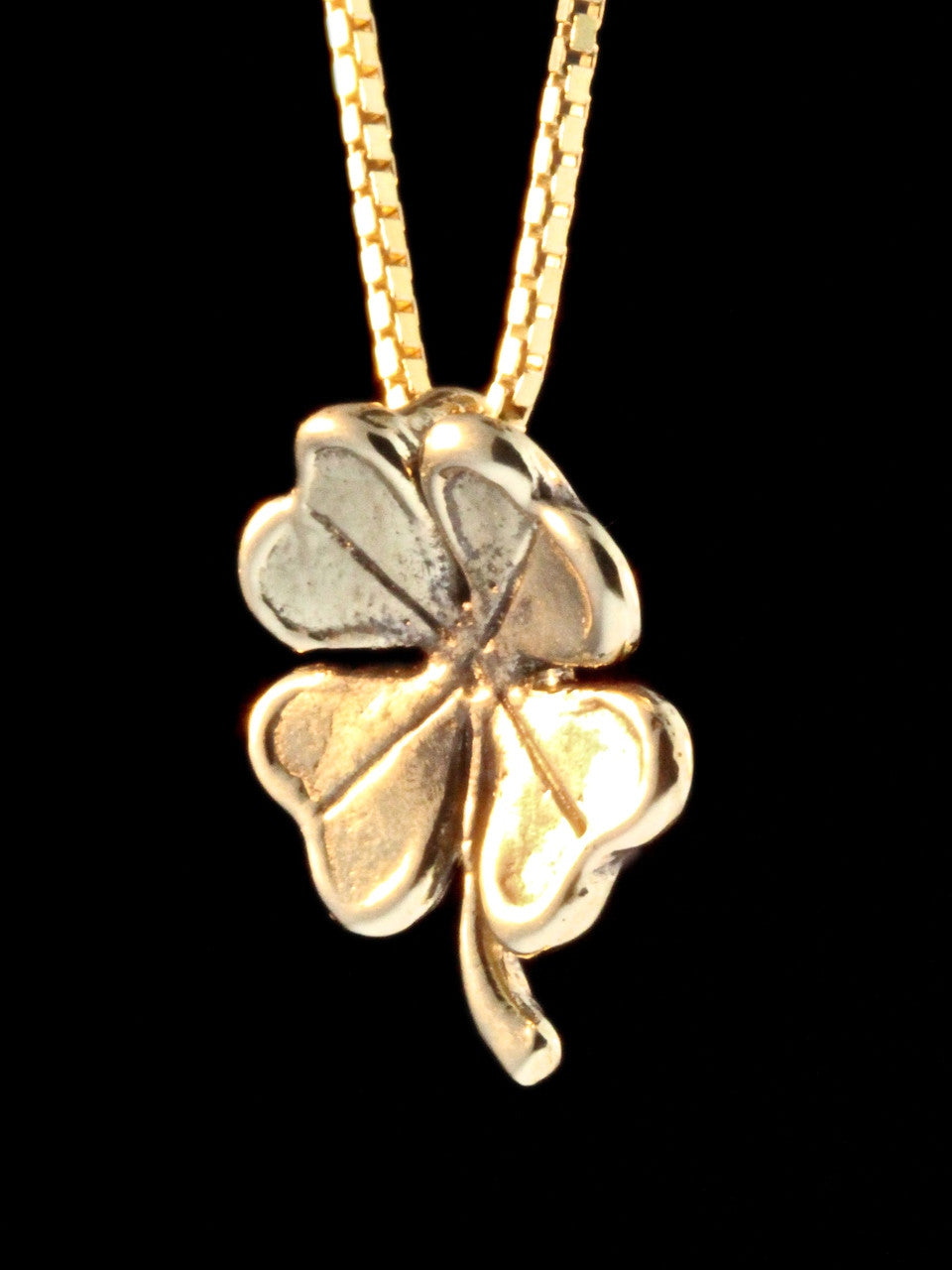 Four Leaf Clover Charm in 14k Gold