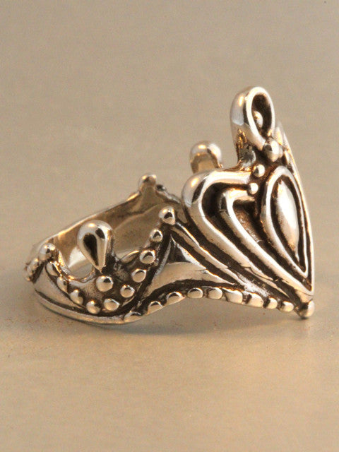 Crowning Heart Ring