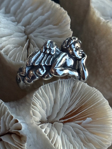 Cherub Angel Ring - Silver