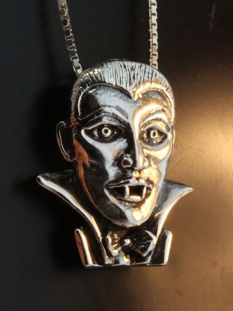 Dracula Vampier Pendant - Silver