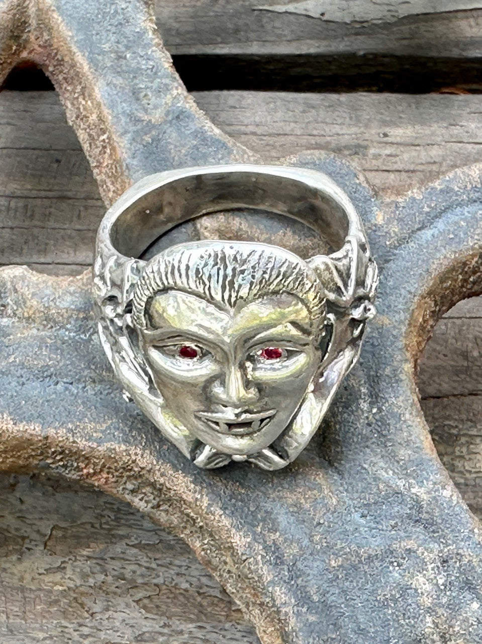 Dracula Vampire Bat Ring with Ruby Eyes - Silver