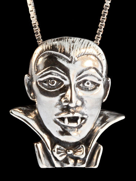 Dracula Vampier Pendant - Silver
