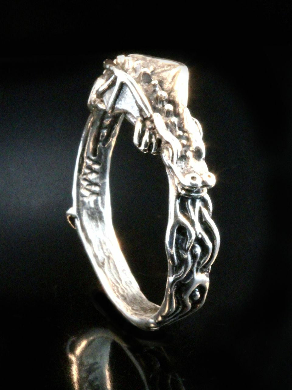 Flame Dragon Ring