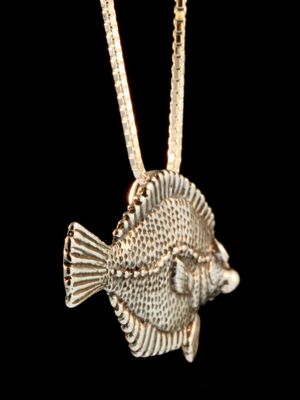 Flat Fish Halibut Pendant - Silver
