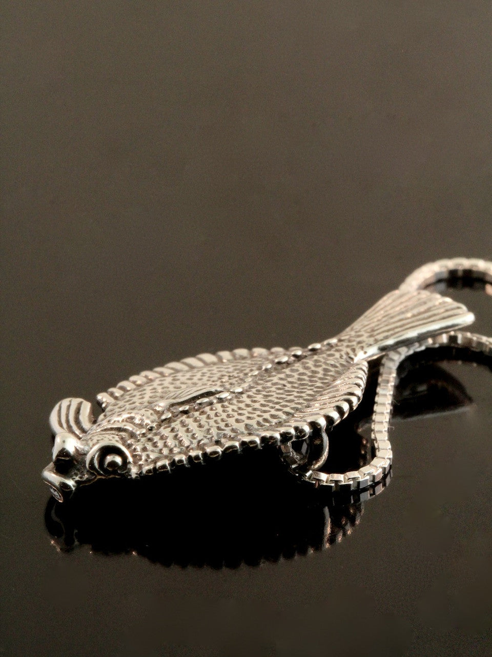 Flat Fish Halibut Pendant - Silver
