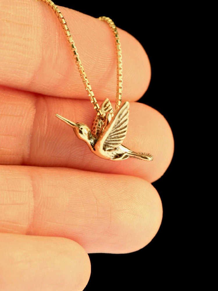Flitting Hummingbird Charm in 14K Gold