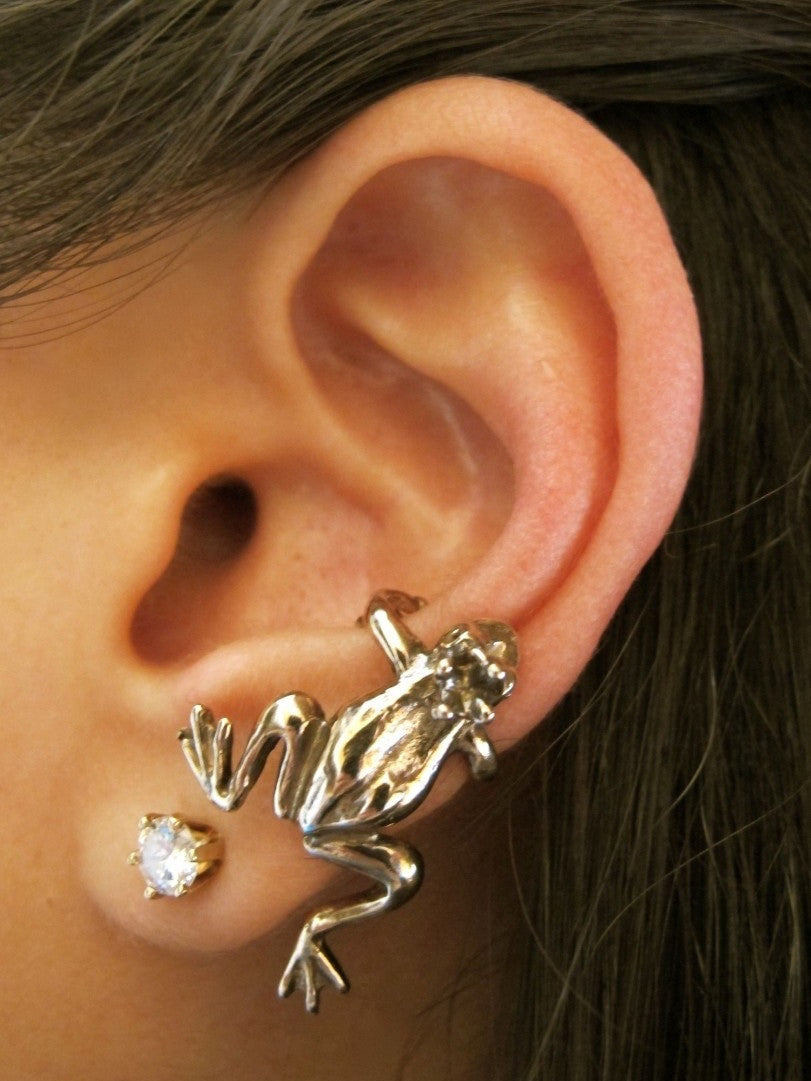 Frog Prince Ear Cuff - Bronze