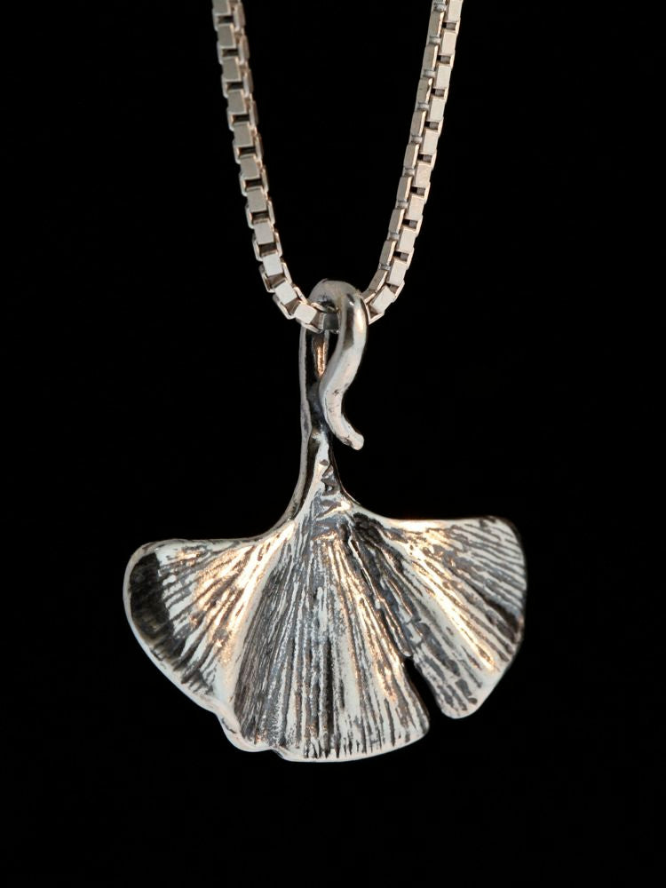 Ginkgo Leaf Charm - Silver