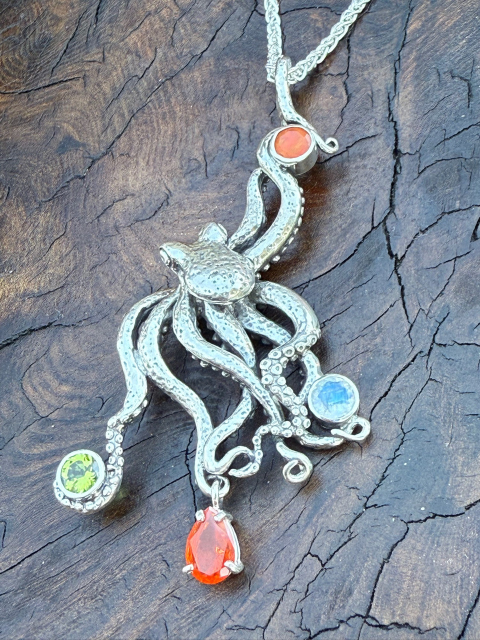 Large-octopus-pendant-with-gemstones-4-silver