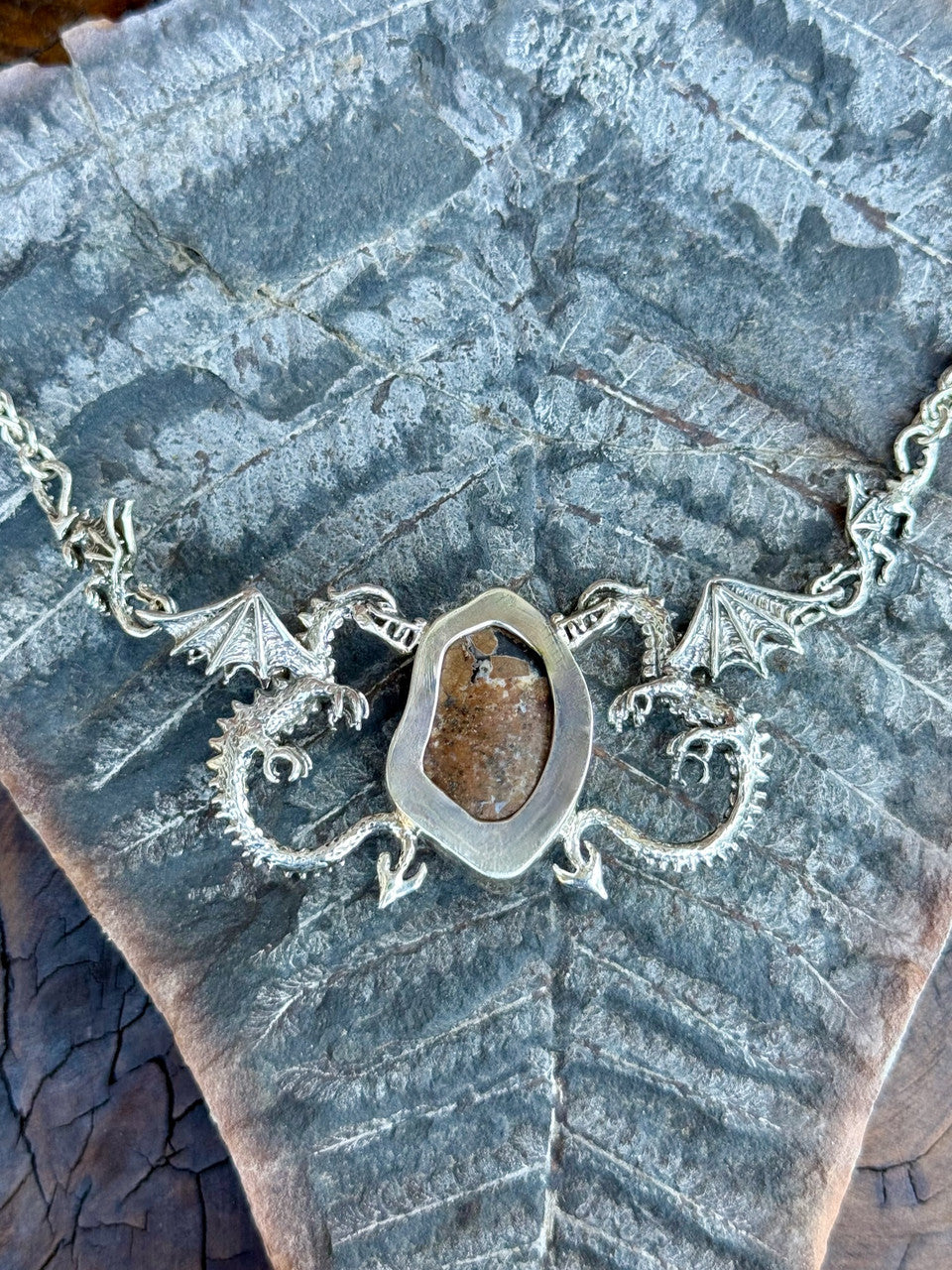 Reverse side, Spike Dragon Neckpiece with Arizona Fire Agate - Silver