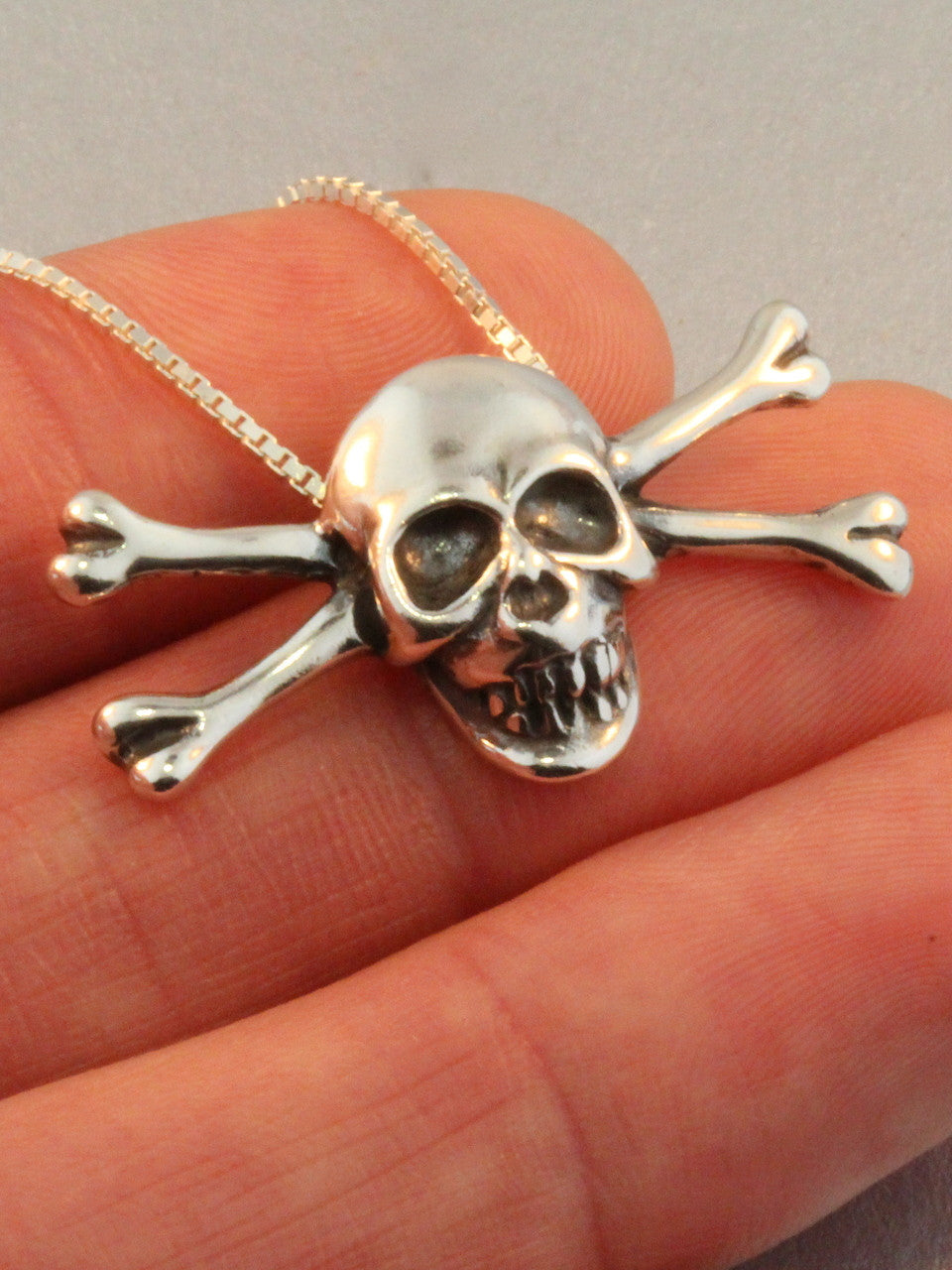 Skull and Crossbones Pendant - Silver