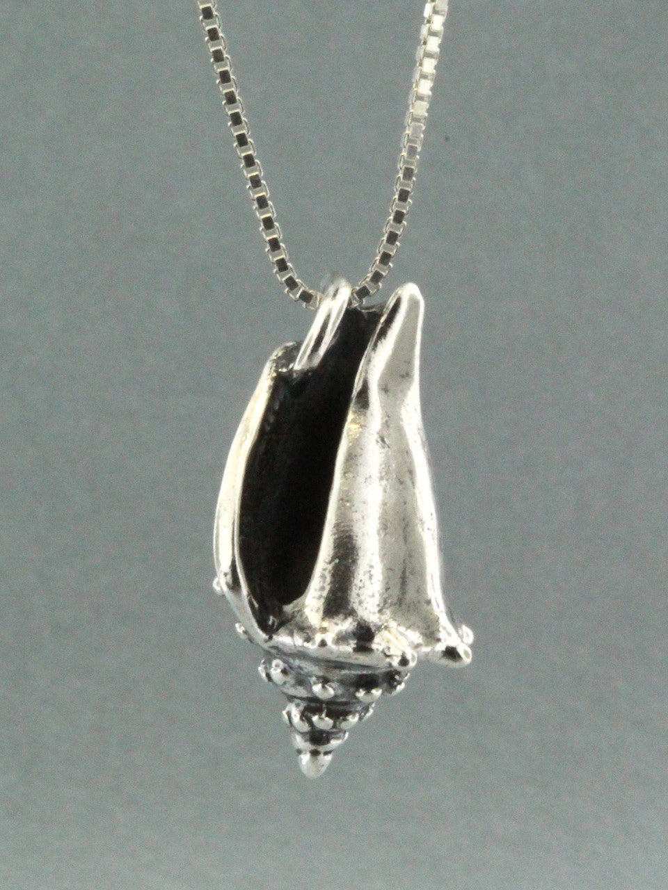 Sea Life - Conch Shell Charm - Silver