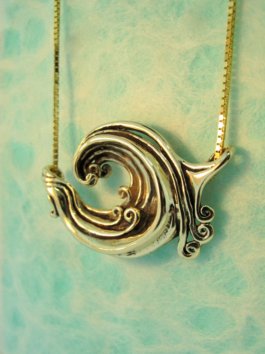 Solid 14k Gold Rip Curl Wave Pendant