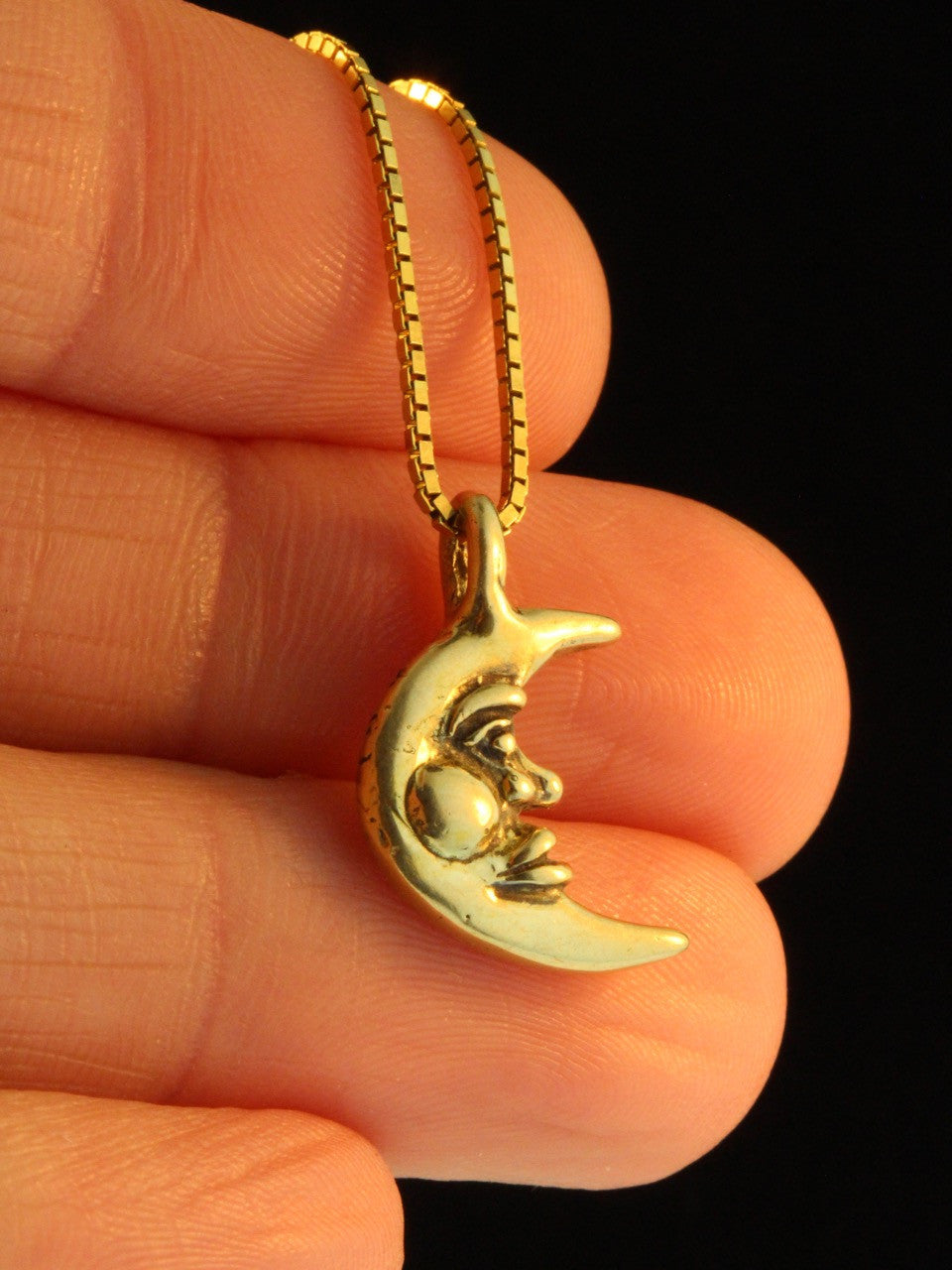 Small Moon Charm - Solid 14k Gold